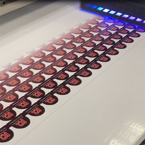 autocolante cu etichete de îmbrăcăminte