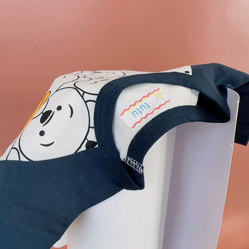 Autocolante personalizate pentru îmbrăcăminte